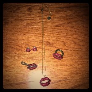 Betsey Johnson Glitter/Pave Bite Me Jewelry Set